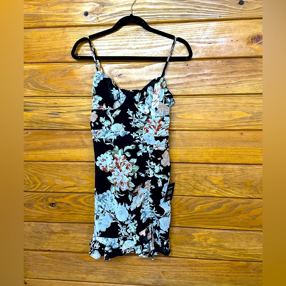 Lulus black floral dress. Size small.